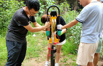 液壓犀牛土壤采樣鉆機(jī)交付成功